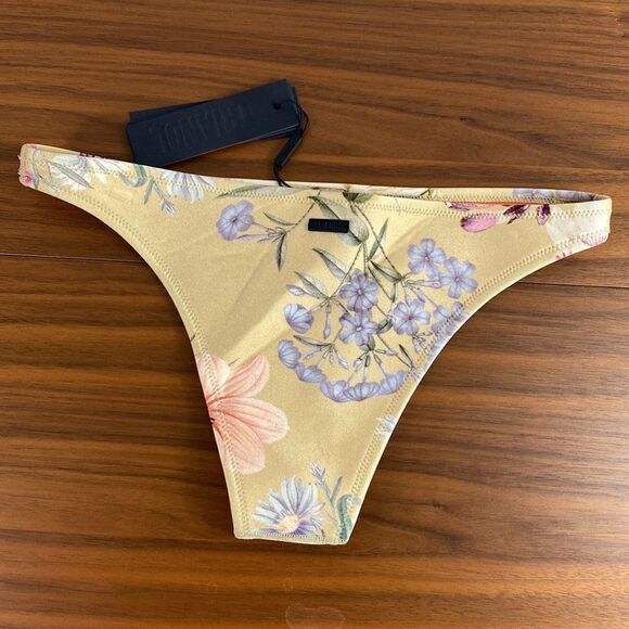 Triangl floral pattern swimsuit bottom size L - Picture 2 of 6